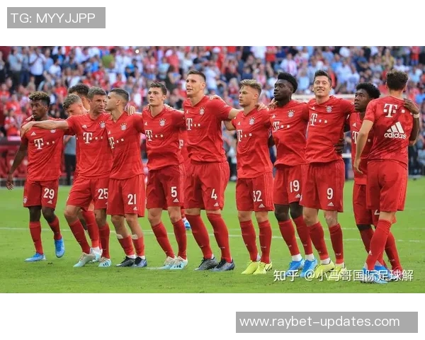 德甲精彩对决拜仁绝杀那不勒斯引发转会热议与全场欢呼