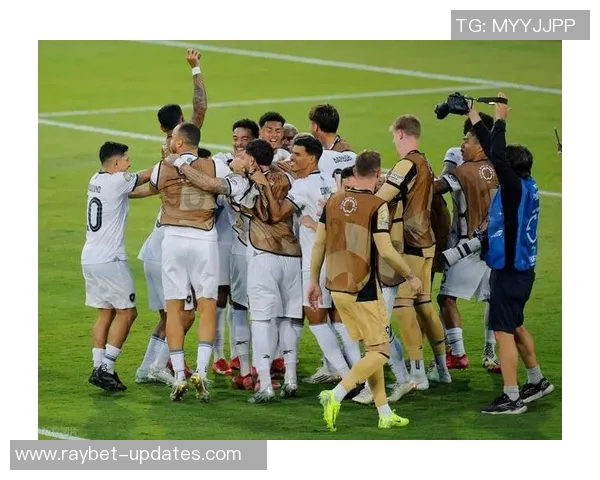 本菲卡逆袭曼城5-1胜利瞬间回顾引爆全场激情