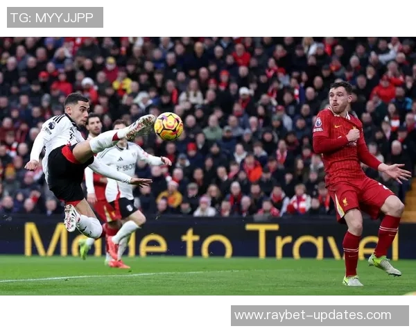 英超焦点战利物浦与国米互交白卷红牌争议引发全场热议