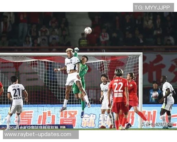 中超热战巴萨与莱比锡激战成和十大精彩进球回顾引爆全场气氛