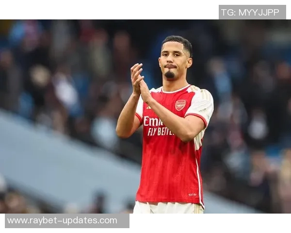 友谊赛精彩对决巴黎圣日耳曼与阿森纳战成平局乌龙球成焦点